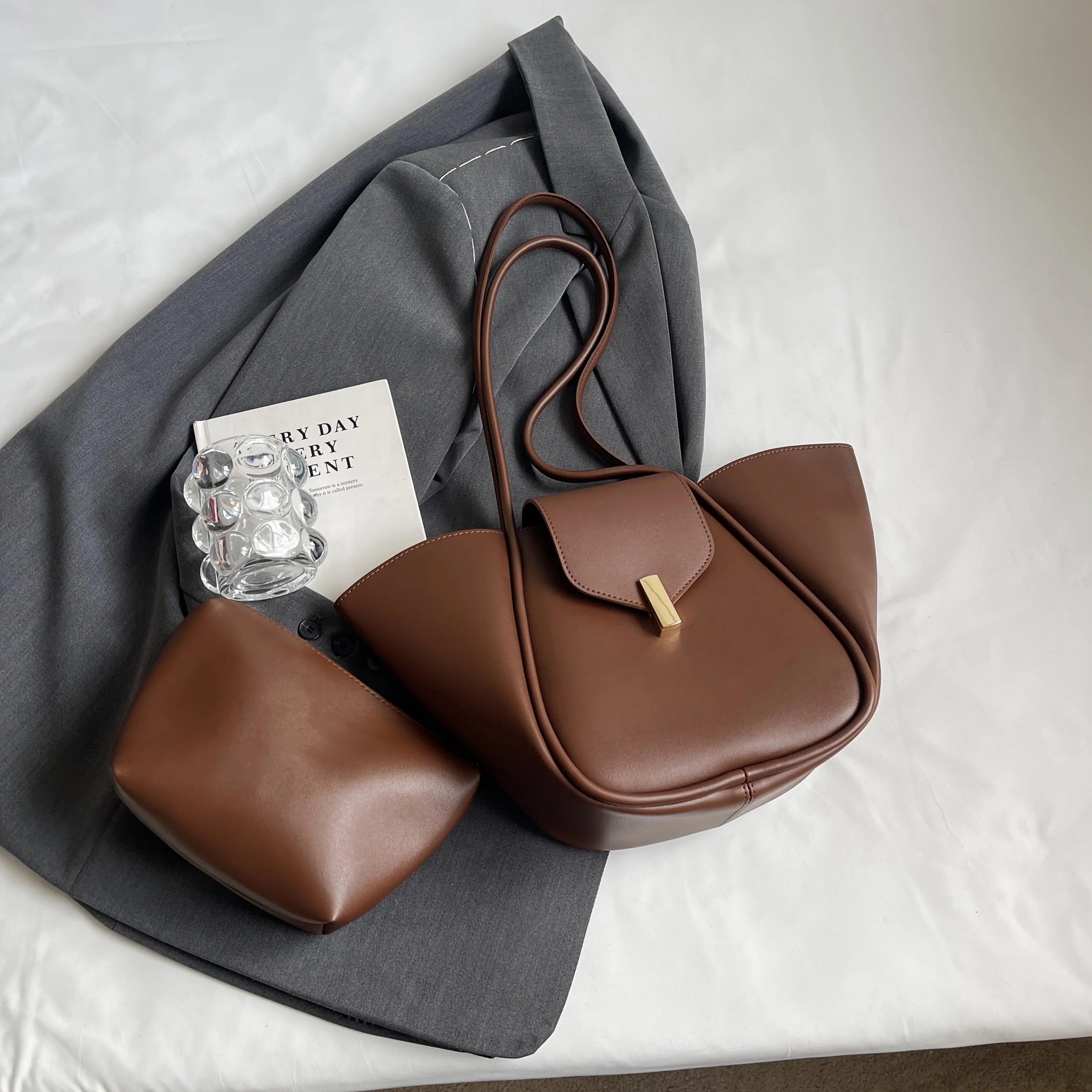 Large Capacity Tote Bag - Professional Work Handbag for Women