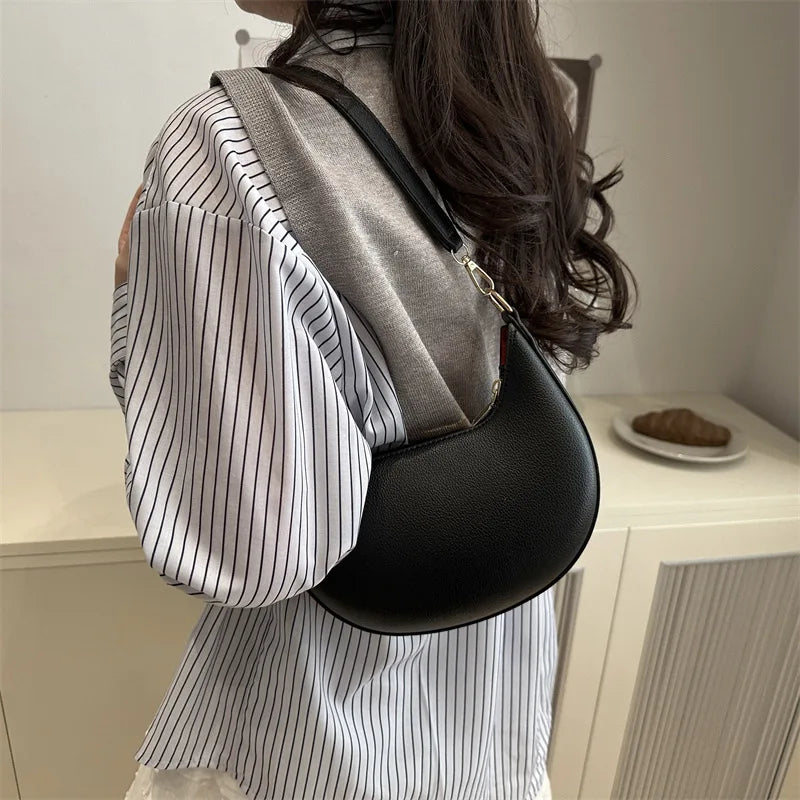 Vintage Half Moon Tote Bag - Retro PU Leather Shoulder Handbag